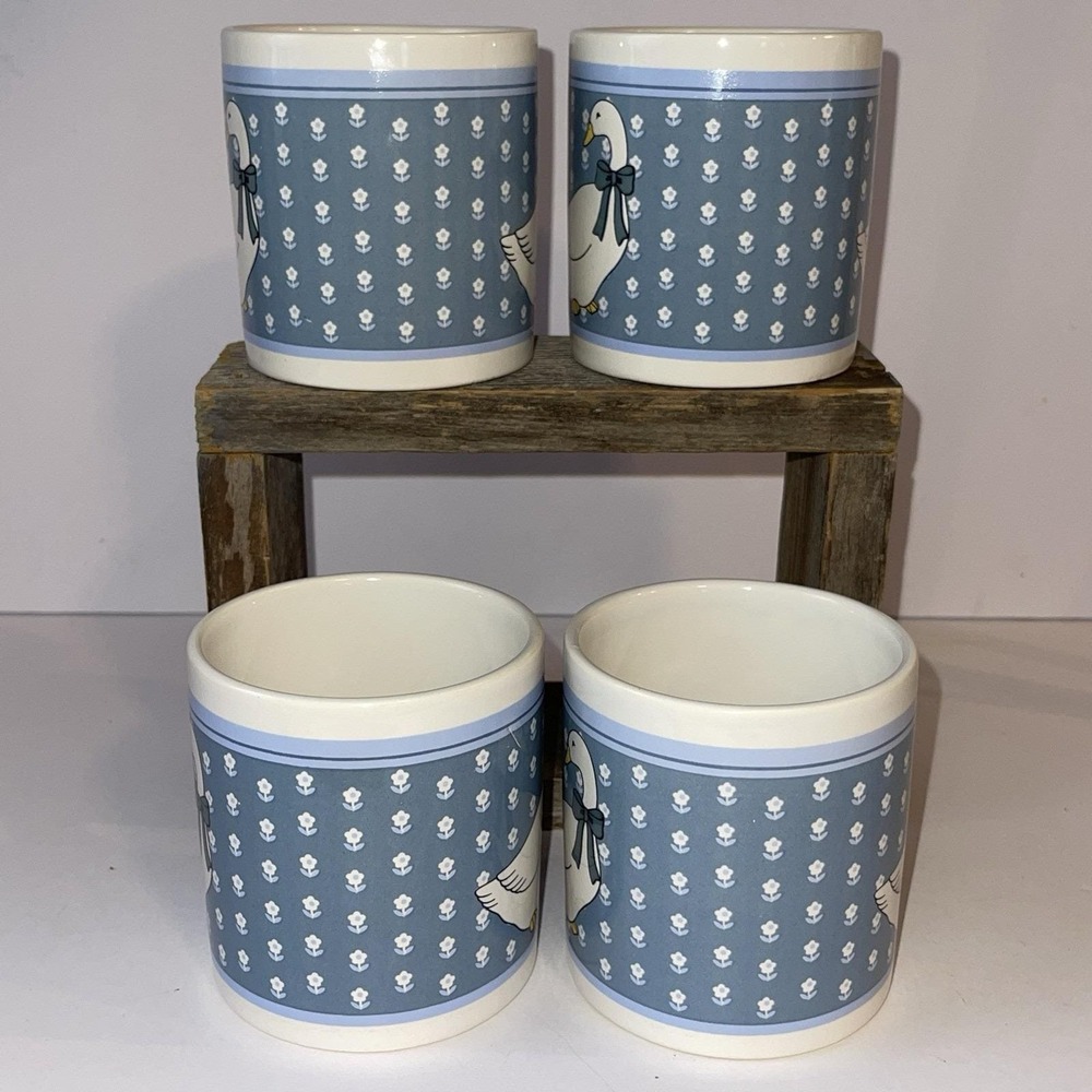 Goose Mugs Lot Of 4 ~ 10 oz Blue Floral Bow Ceramic Country Cottage Vintage - Picture 4 of 11